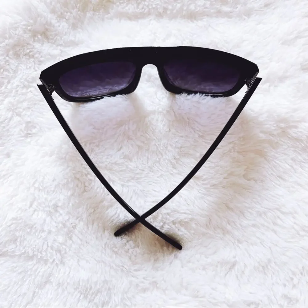 Simon Black & Purple Classic Sunglasses